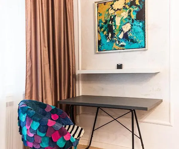 The Artist - Ultracentral Designer * Bukarest