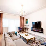 The Artist - Ultracentral Designer Appartement Bucarest